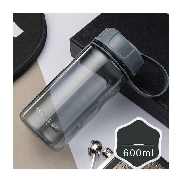 Portable Outdoor Plastic Sports Bottle With Tea Infuser